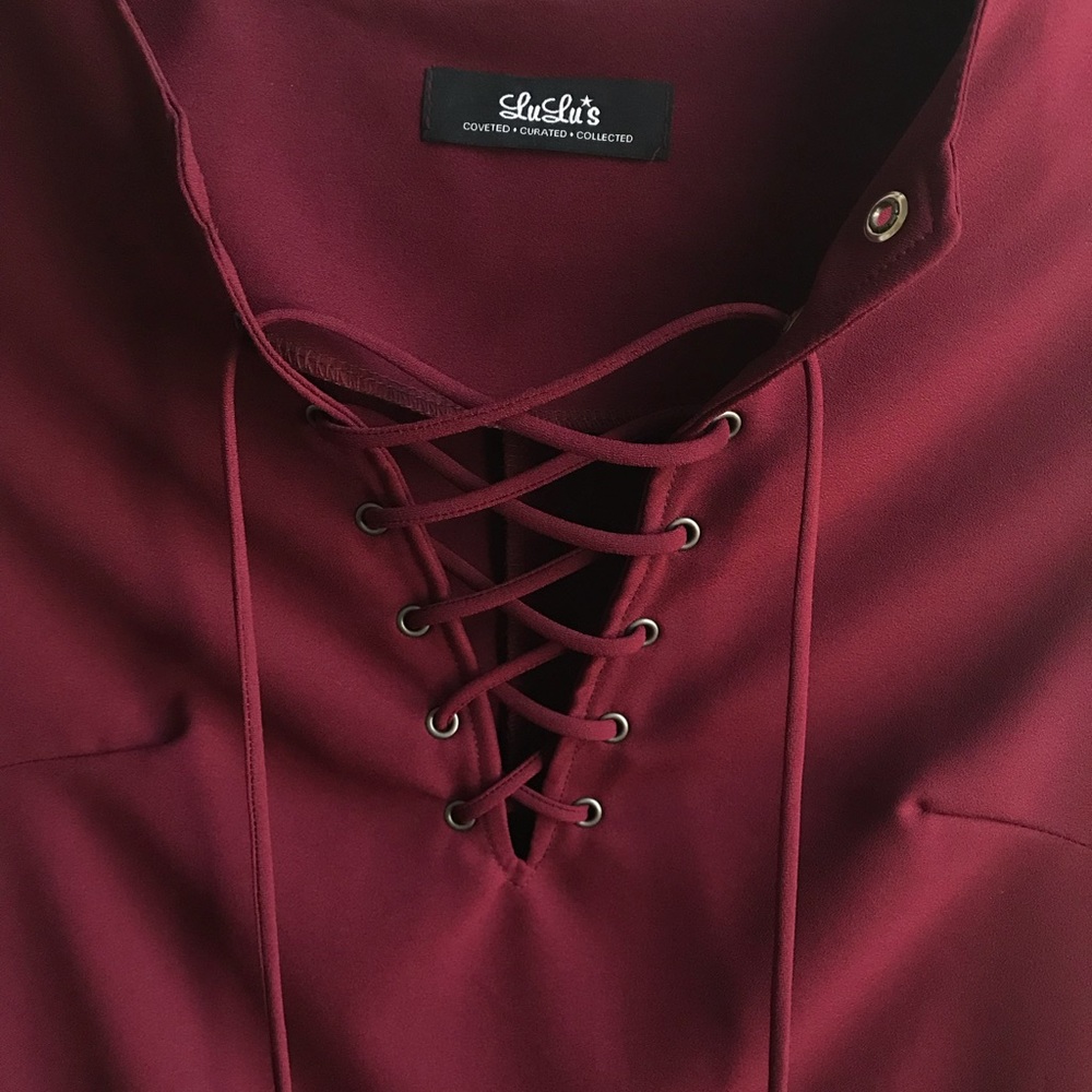 Lulu’s Maroon Long Sleeve Shift Dress Lace Up